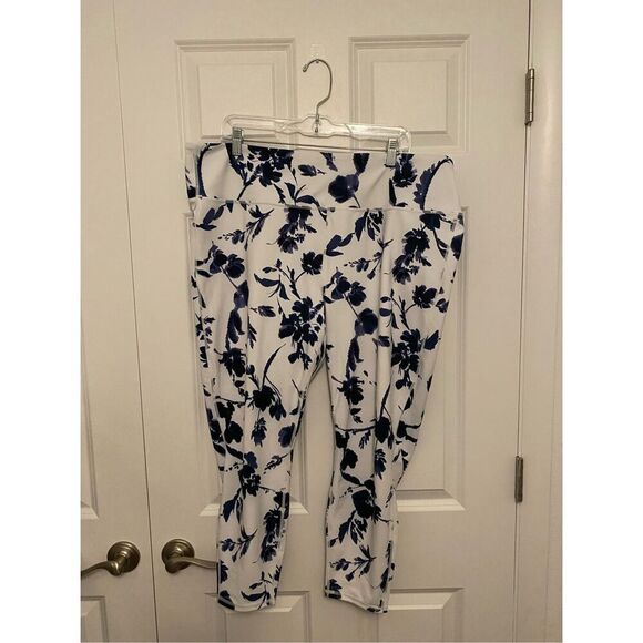 Athleta leggings size 2X - Picture 2 of 6
